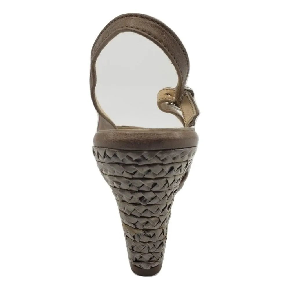 Anna z89 Coccinelle Ibis Taupe Bettina Wedge Sandal
