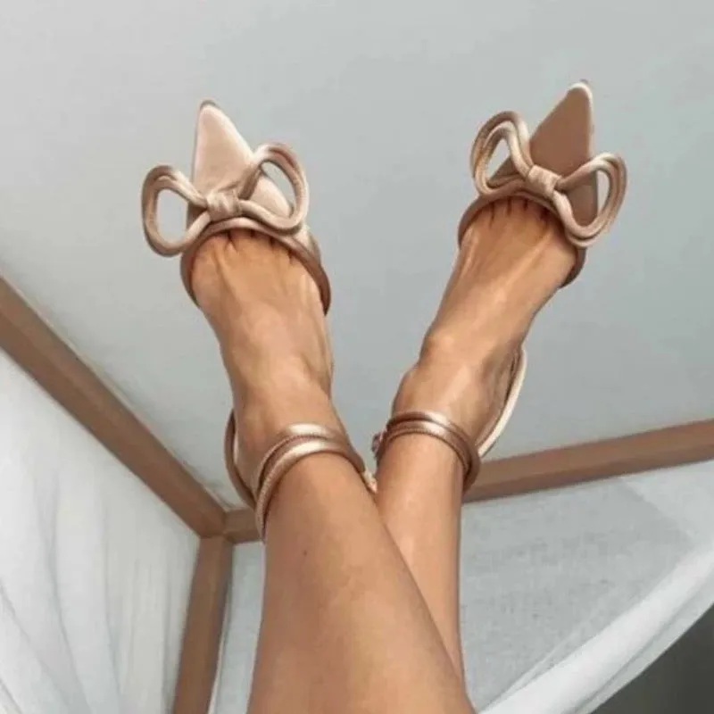 Color Block Pointed Bow Stiletto's