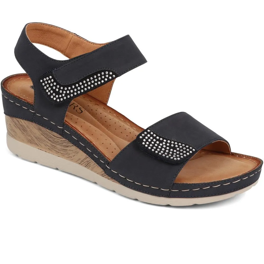Double-Strap Touch-Fasten Wedge Sandals  - WOIL39033 / 325 303