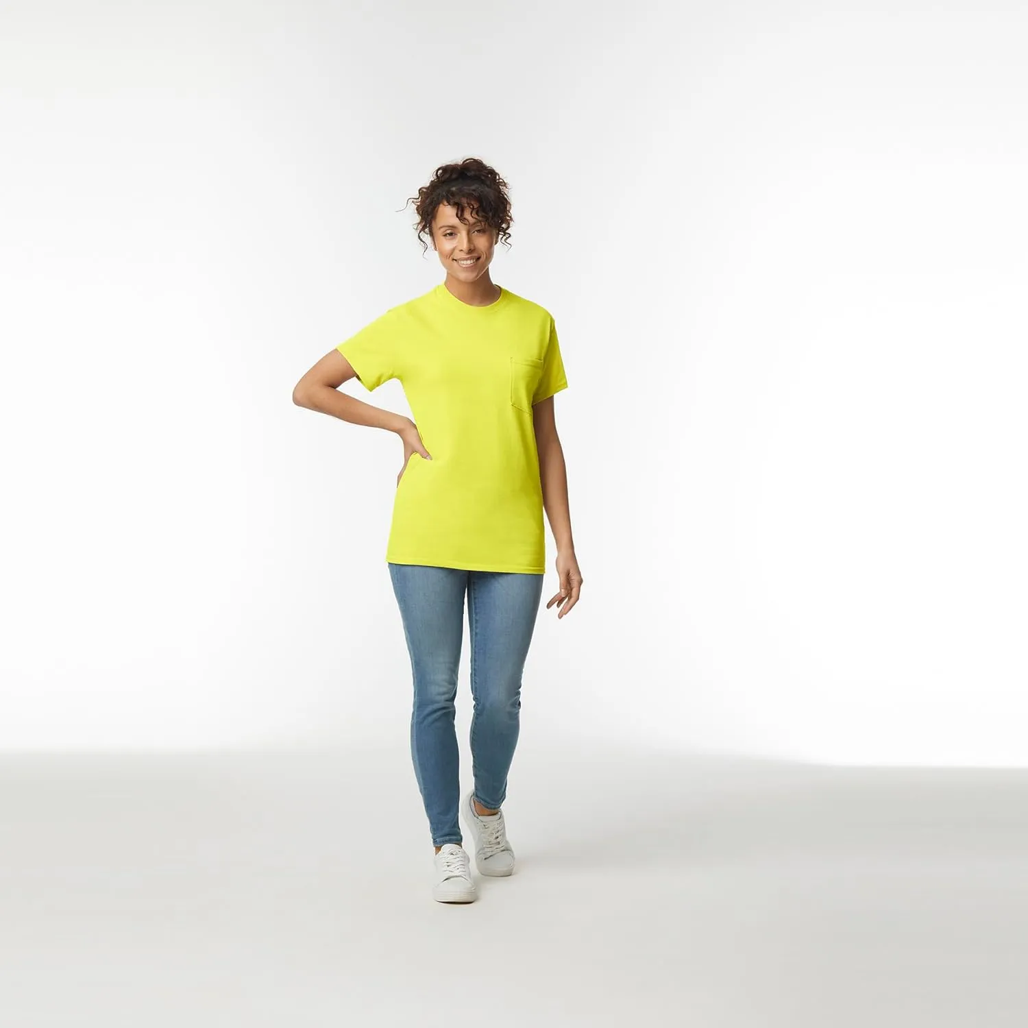 Gildan Unisex Adult Ultra Cotton T-Shirt with Pocket, Style G2300, 2-Pack
