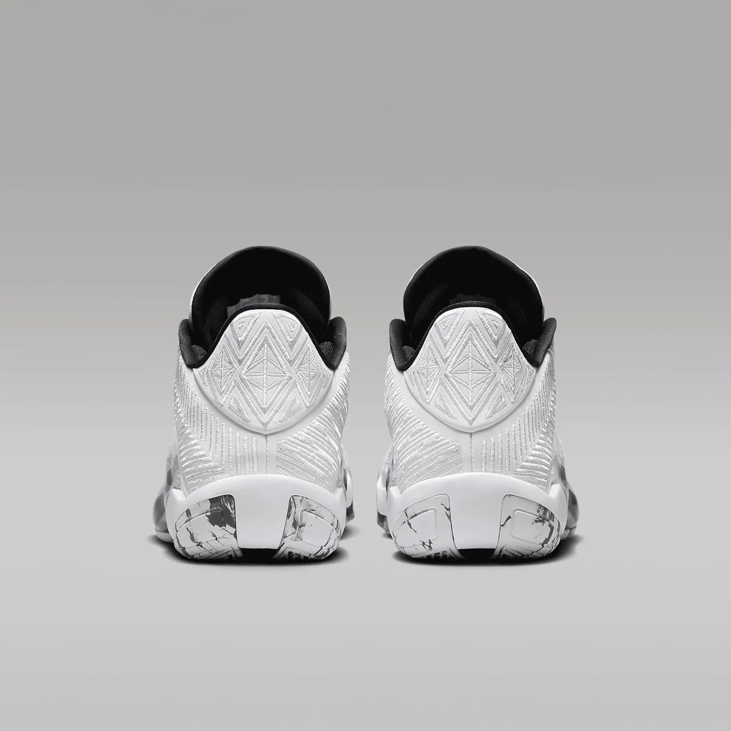 NIKE Air Jordan XXXVIII FIBA Basketball Shoes (FN7481-100, White/Pure Platinum/Metallic Gold)
